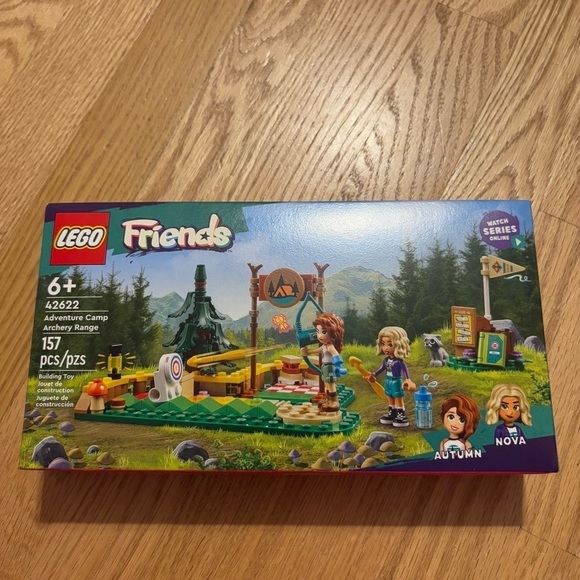 Lego Friends Adventure Camp Archery Range Building Block Set NEW 42622 Bow Arrow - Picture 2 of 3